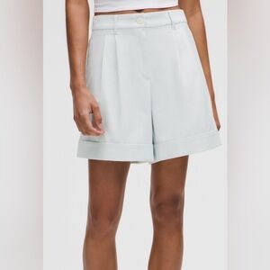 Lululemon Athletica Lululinen High Rise Shorts 6” - NWT!